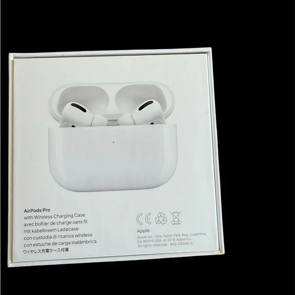 Apple Air Pods Pro - Picture 4 of 10